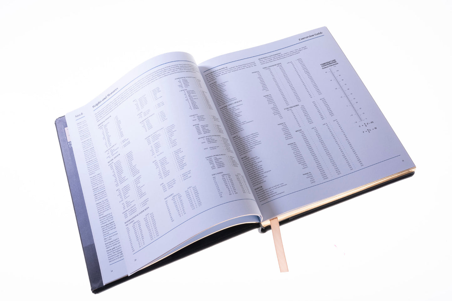 Financial Times - 2024 -Leather Desk Diary - Week to View- Black