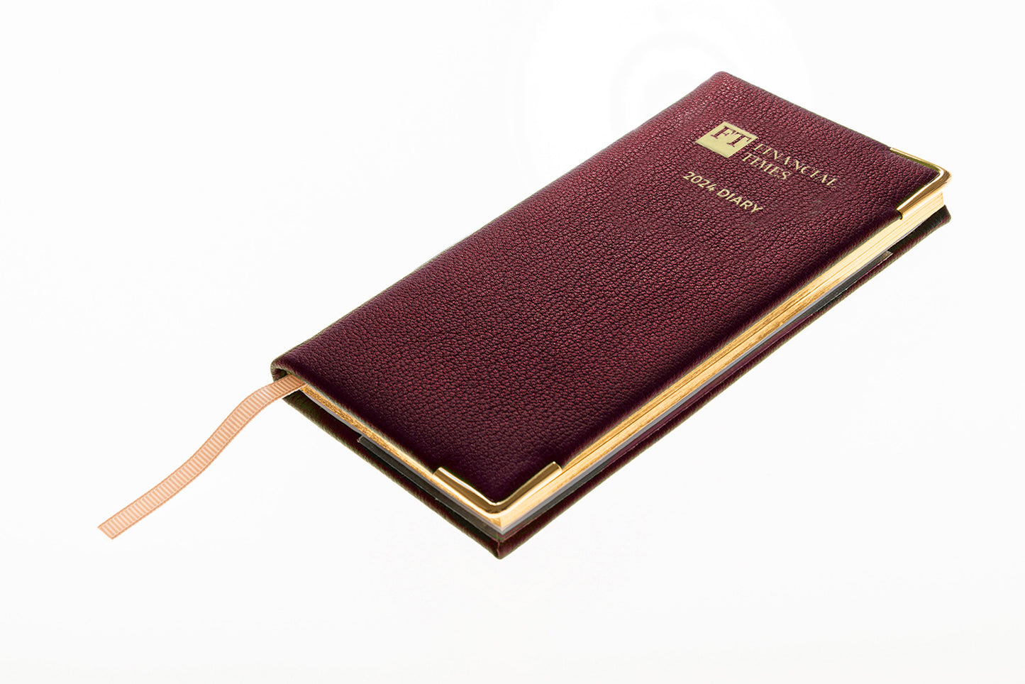 Financial Times - 2024 - Portrait Pocket Diary - Week to View - Claret